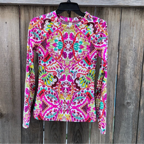 Trina Turk Other - TRINA TURK SWIM Women's Long Sleeve Crewneck Swim Tee